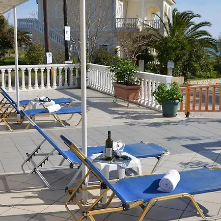Aparthotel Nikos *